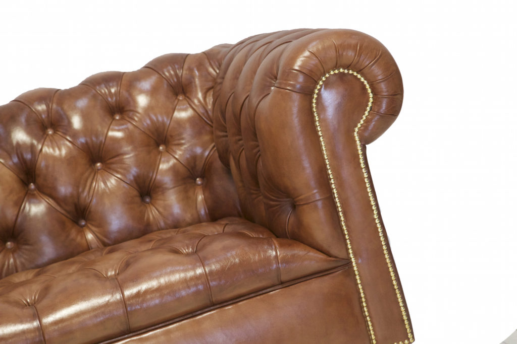 Upcycle Nan S Old Chesterfield And Bring Antique Chique Into Your